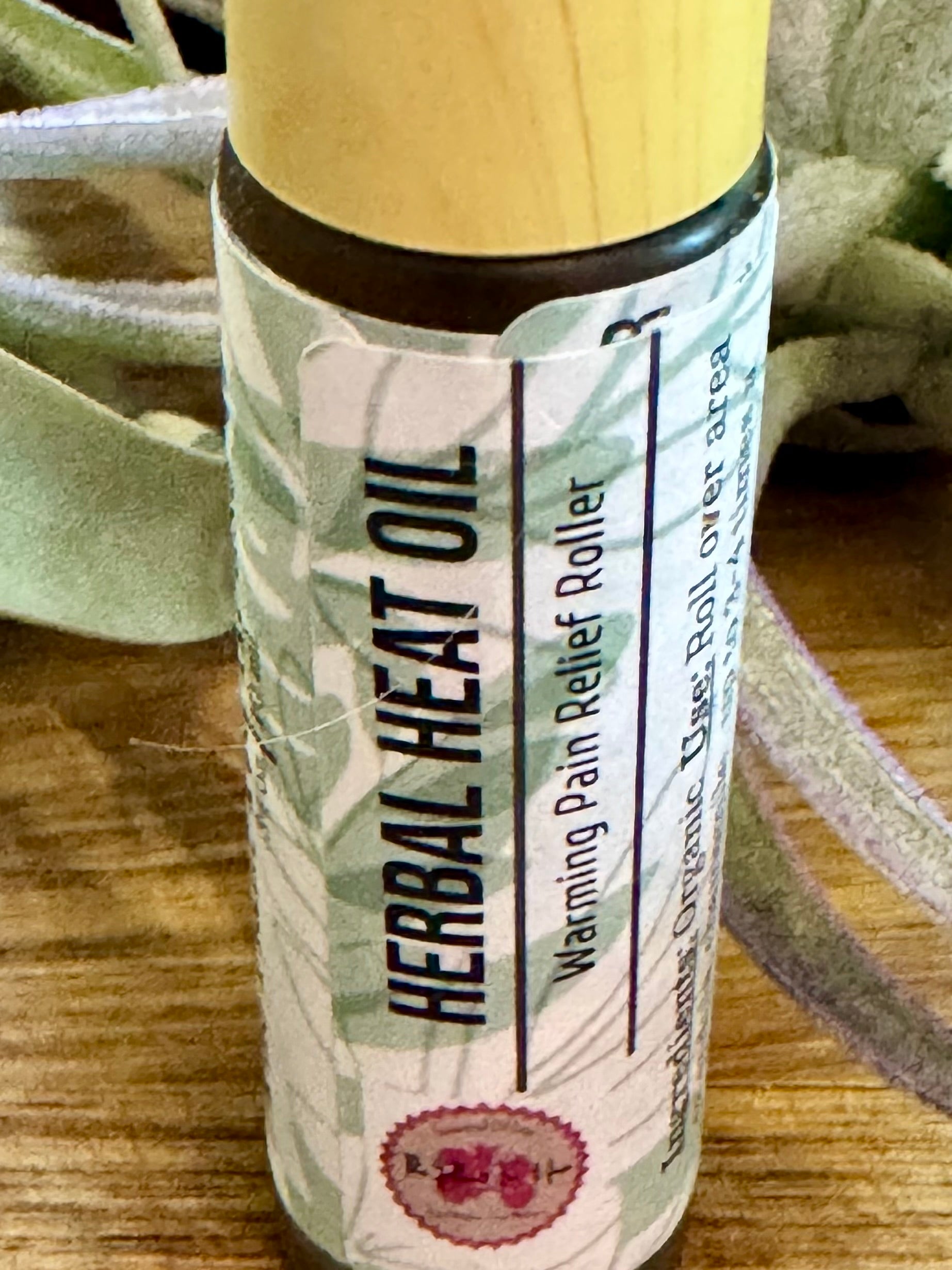 Herbal Heat oil Roll on